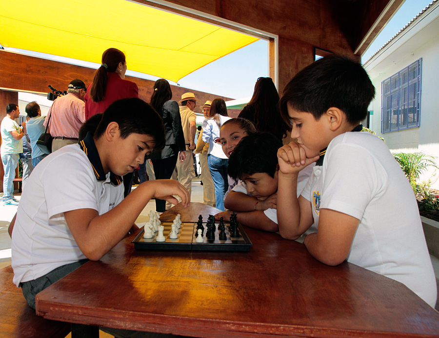 Fundación Educacional Collahuasi habilita espacios de convivencia en Escuela de Chanavayita