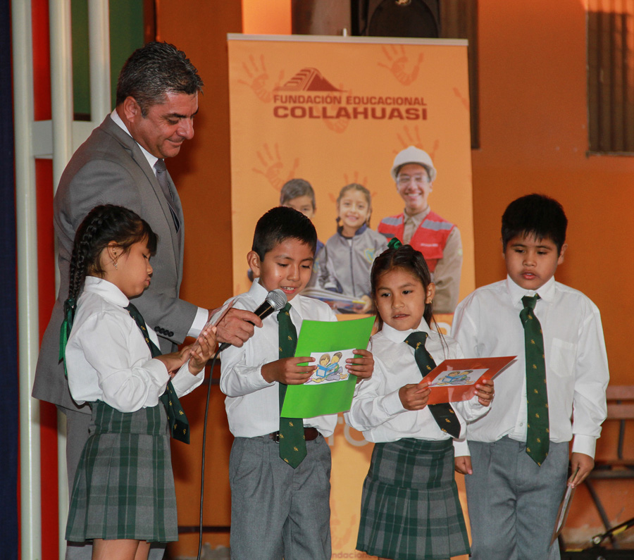 Más del 93% de los alumnos de primero básico de la Escuela San Andrés de Pica terminaron el año leyendo y escribiendo