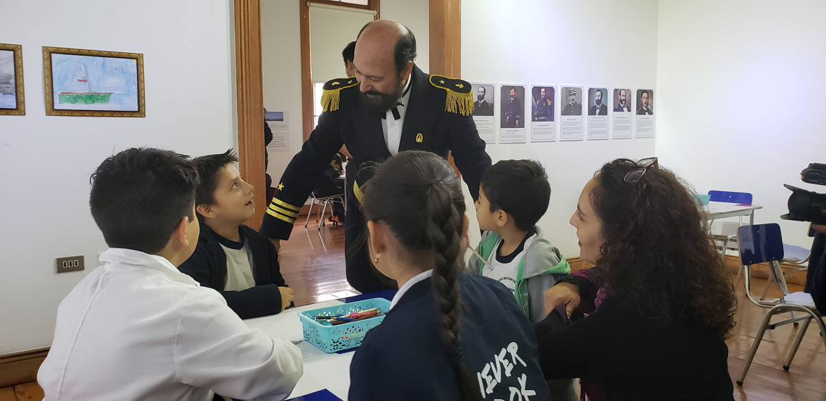 Durante Mayo los niños pintan su mirada de “La Guerra del Pacífico” en Casa Collahuasi