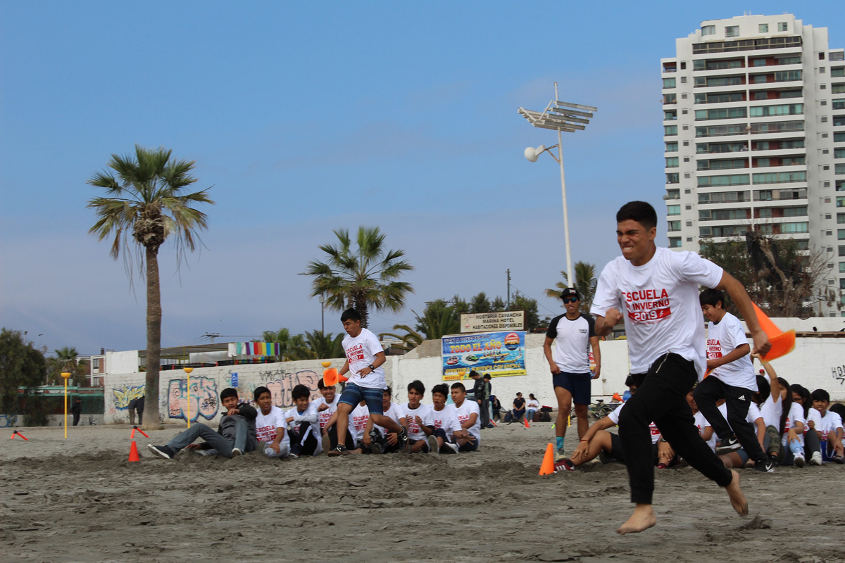 Jóvenes de 10 comunidades de Tarapacá disfrutaron de jornada deportiva en vacaciones de invierno