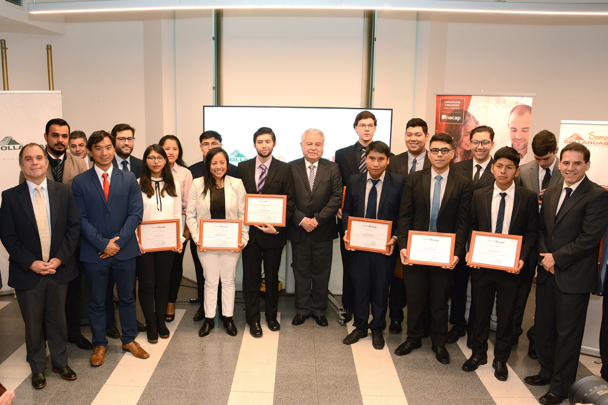 29 jóvenes se certifican y se incorporan como operadores mina a Collahuasi