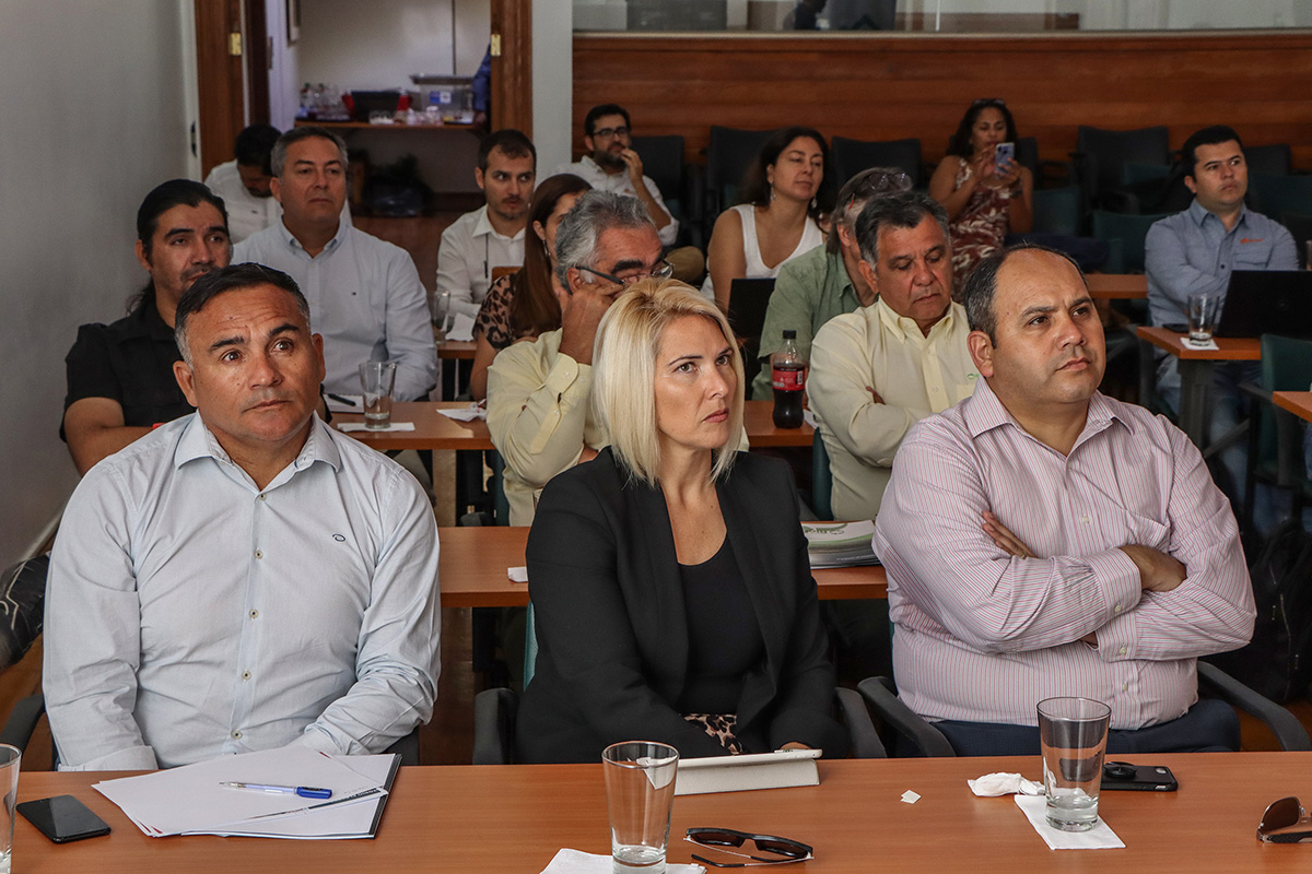 Innovación y expansión de nuevos negocios marca la II Expo Negocios de Collahuasi para proveedores locales