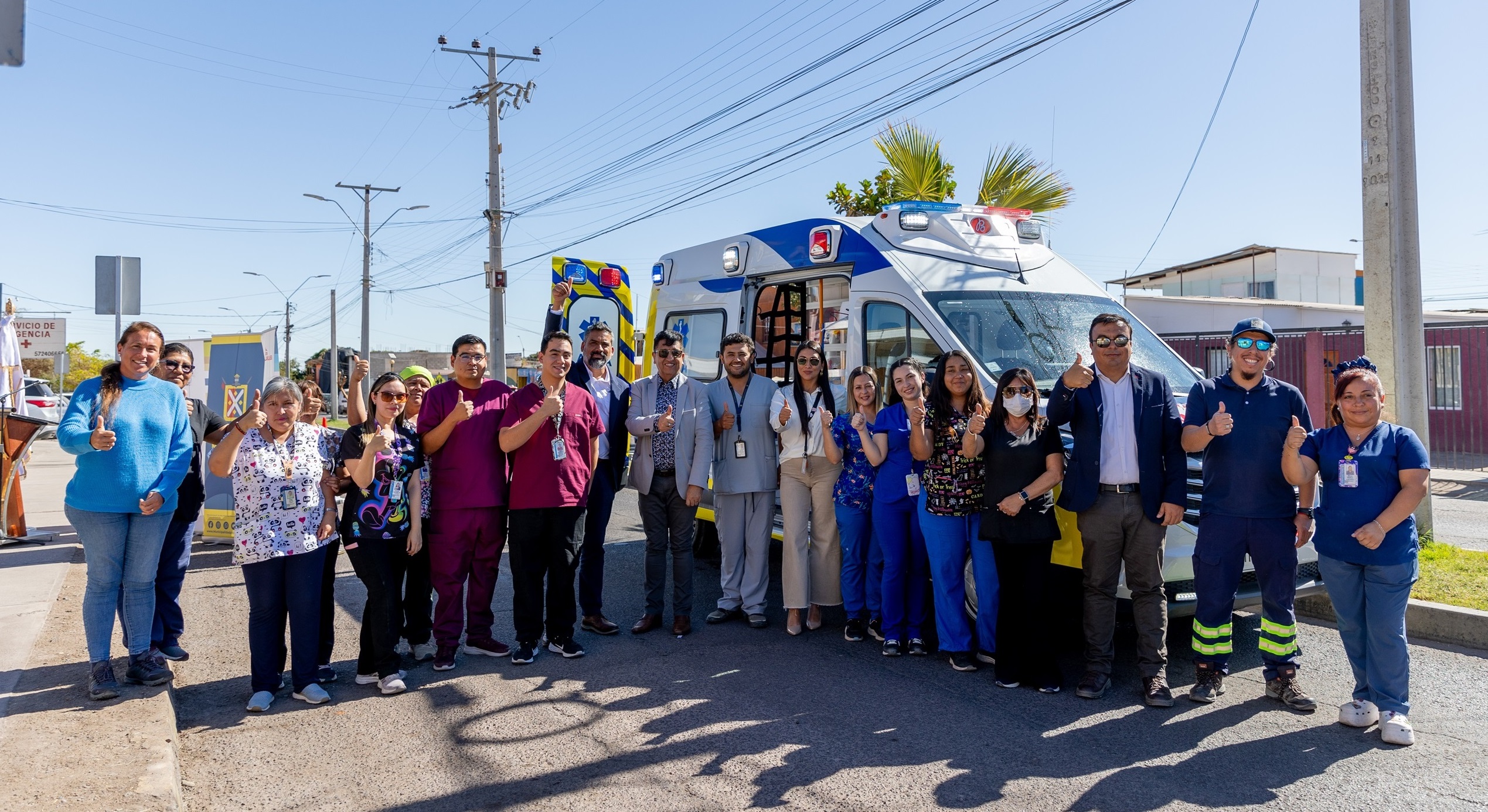 Collahuasi y Municipalidad de Pica se unen para reforzar la atención de emergencia comunal con nueva y moderna ambulancia