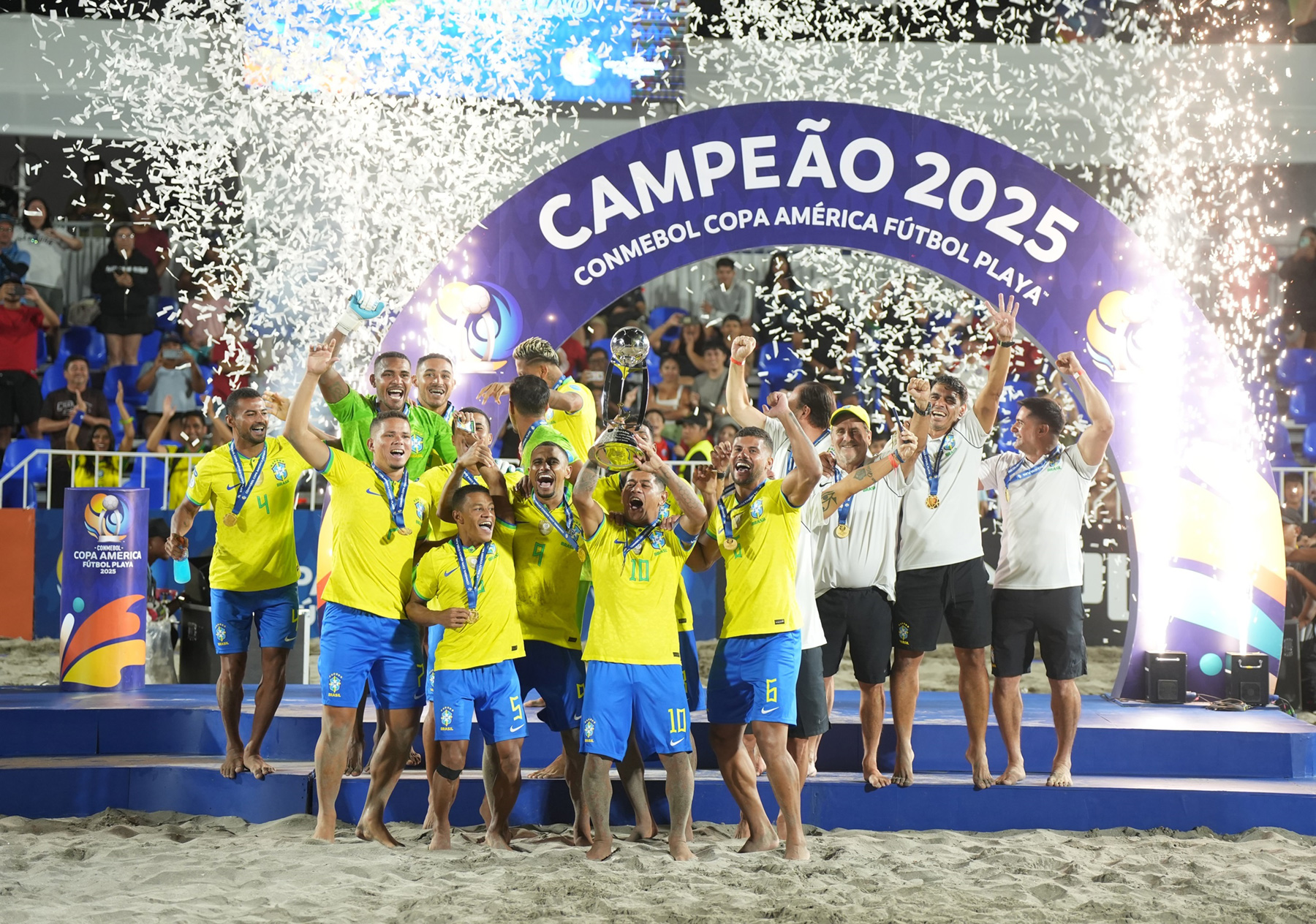 Brasil es campeón de la Copa América de Fútbol Playa en Iquique y Chile va por primera vez al Mundial