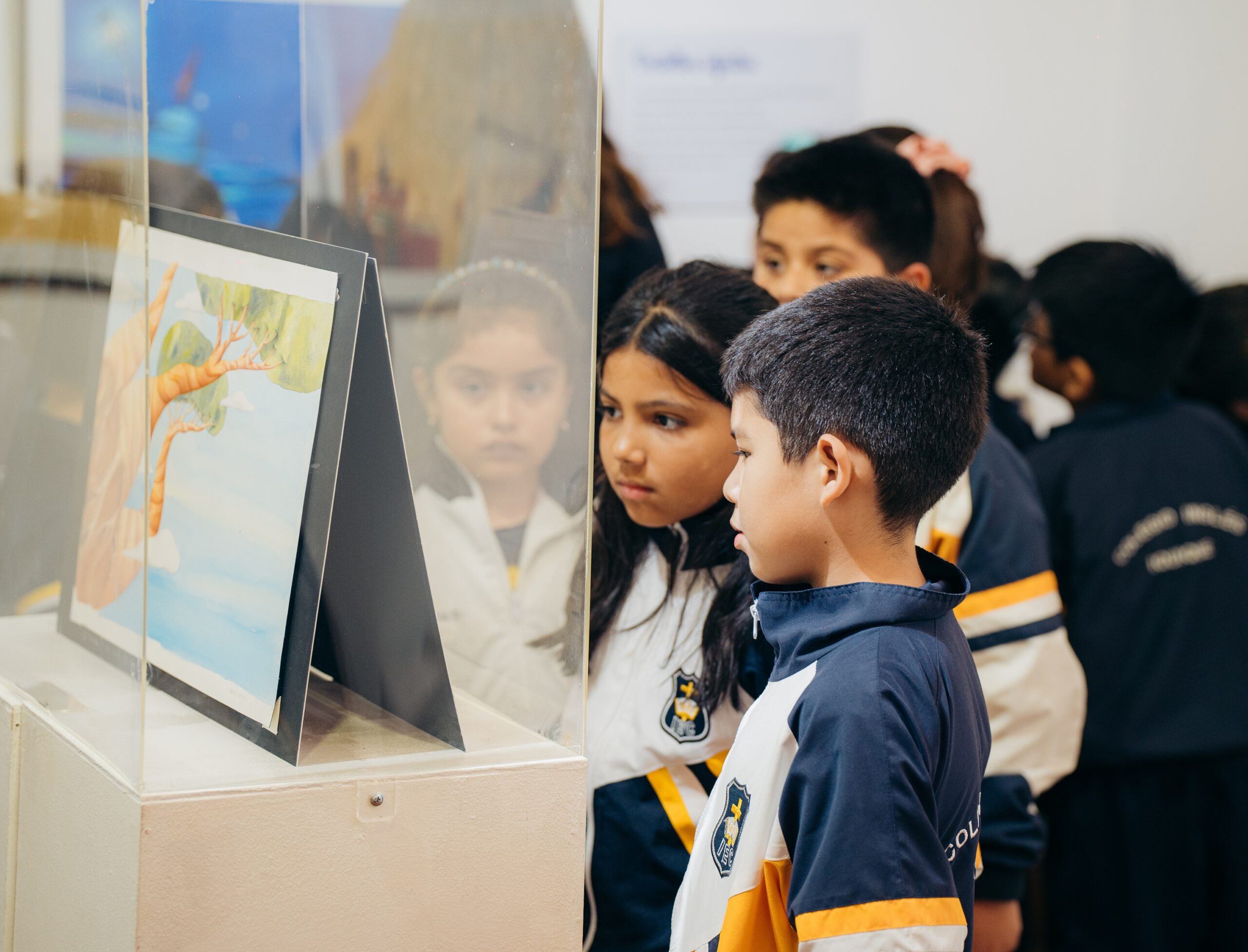 Cerca de 800 escolares viven una grata experiencia educativa junto a “El Principito” en Sala de Arte Casa Collahuasi