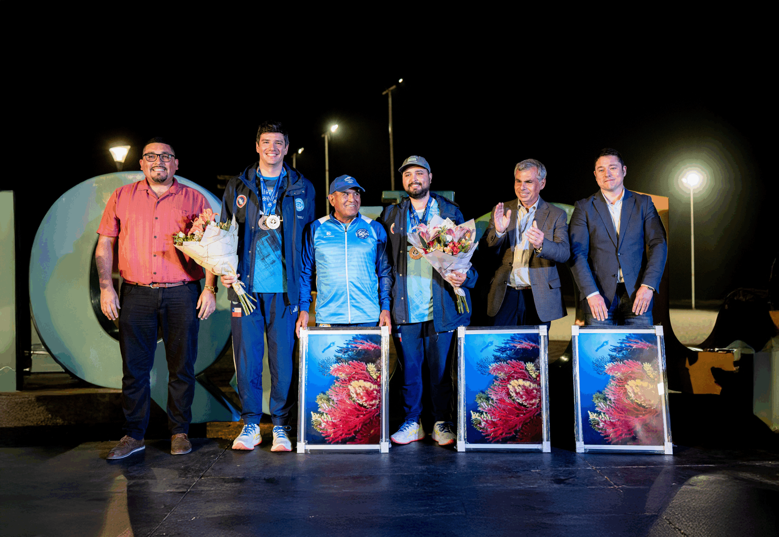 Iquique recibe a sus campeones mundiales de fotografía submarina